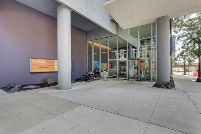 235 W Van Buren Street 1410, Chicago, IL 60607