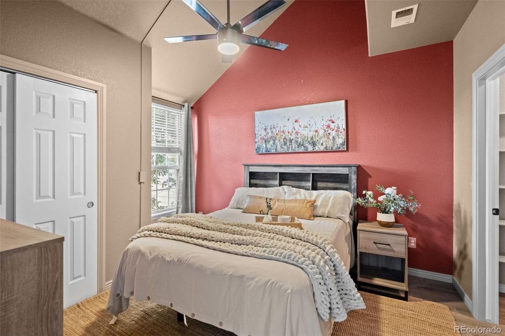 Image 24 of property listing at 8361 S Upham Way 212, Littleton, CO 80128