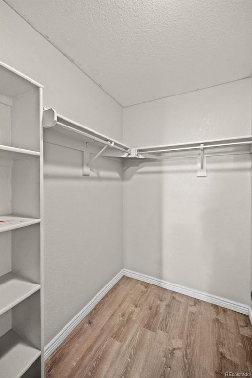 Image 26 of property listing at 8361 S Upham Way 212, Littleton, CO 80128