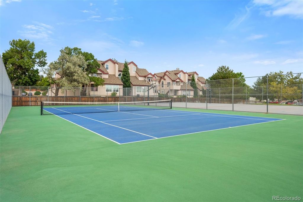 Image 40 of property listing at 8361 S Upham Way 212, Littleton, CO 80128