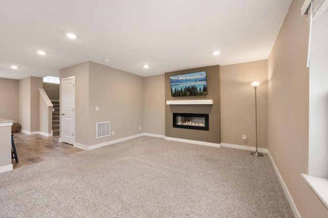 11178 Balsam Pointe Trail, Dayton, MN 55327