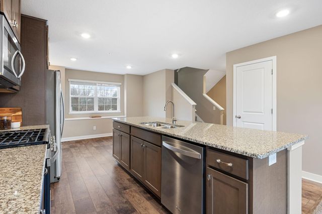 11178 Balsam Pointe Trail, Dayton, MN 55327