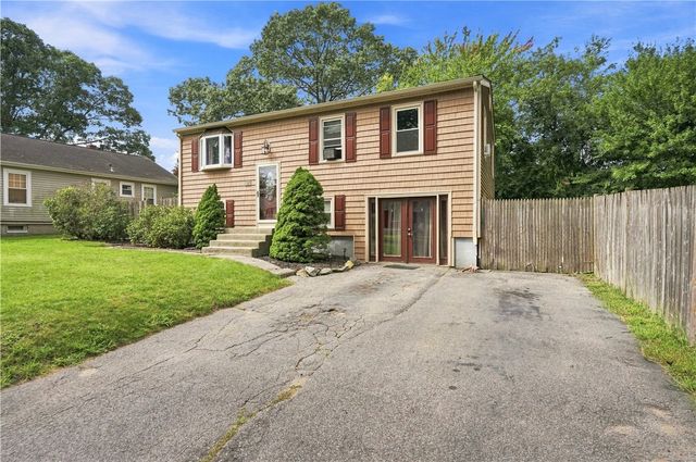 77 Kenneth Avenue, Warwick, RI 02889