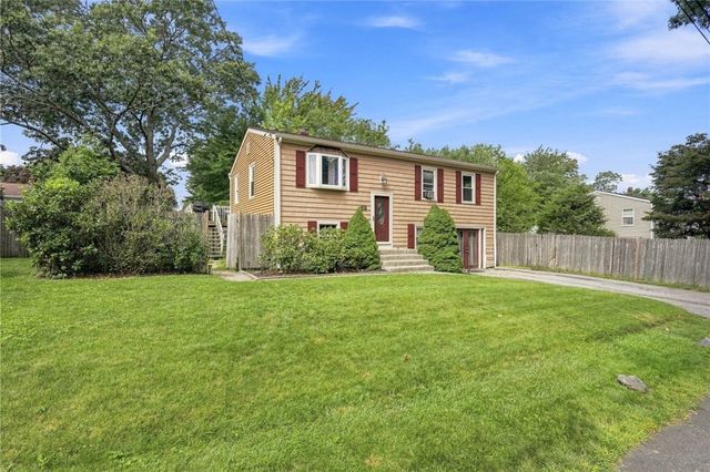 77 Kenneth Avenue, Warwick, RI 02889