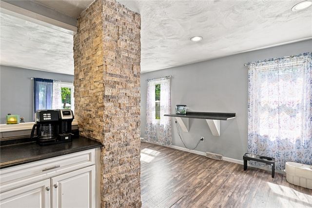 77 Kenneth Avenue, Warwick, RI 02889
