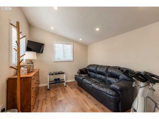 23502 Ne 271ST Ct, Battle Ground, WA 98604