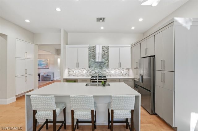 918 Tierra Lago WAY, Naples, FL 34119