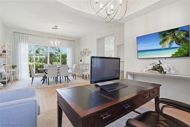 918 Tierra Lago WAY, Naples, FL 34119