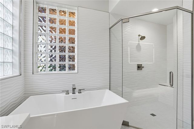 918 Tierra Lago WAY, Naples, FL 34119