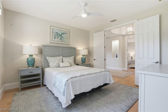 918 Tierra Lago WAY, Naples, FL 34119