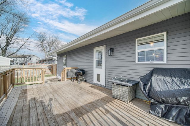 217 Hemlock Lane, Crown Point, IN 46307