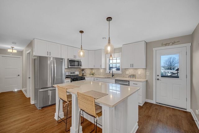 217 Hemlock Lane, Crown Point, IN 46307