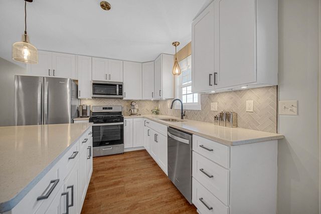 217 Hemlock Lane, Crown Point, IN 46307