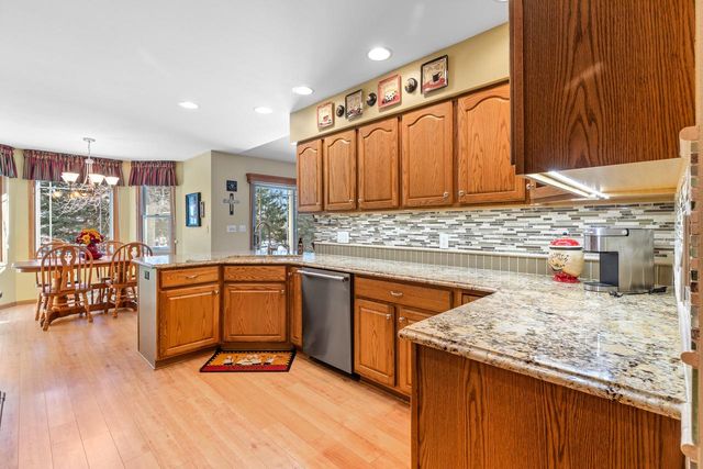 5311 Heatherfield COURT, Sheboygan, WI 53083