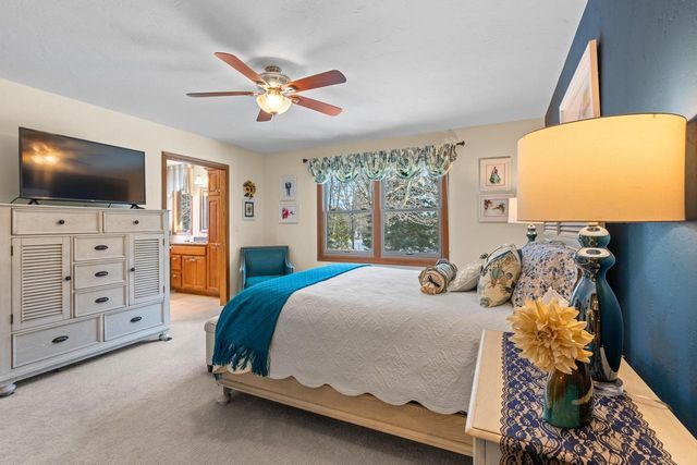 5311 Heatherfield COURT, Sheboygan, WI 53083