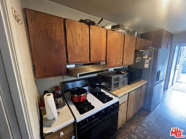 1036 W 109th Street, Los Angeles, CA 90044