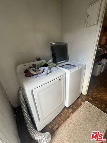 1036 W 109th Street, Los Angeles, CA 90044