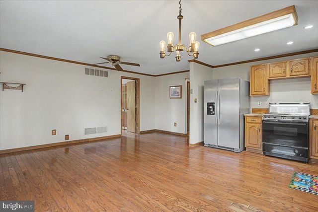 114 KENMARK RD, Newark, DE 19713
