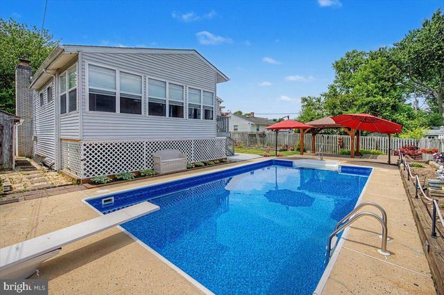 114 KENMARK RD, Newark, DE 19713