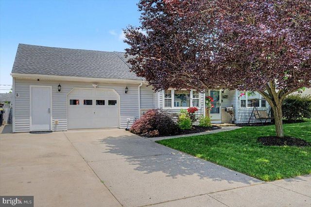 114 KENMARK RD, Newark, DE 19713