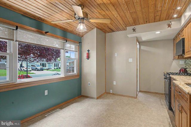 114 KENMARK RD, Newark, DE 19713