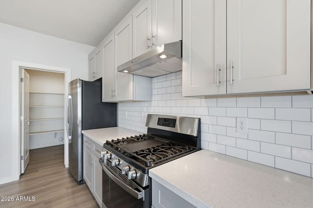 6544 N 15TH Drive, Phoenix, AZ 85015