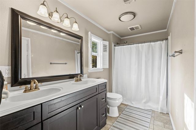 1207 State Highway 24 2, Campbell, TX 75422