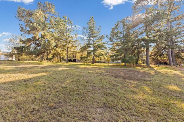 1207 State Highway 24 2, Campbell, TX 75422