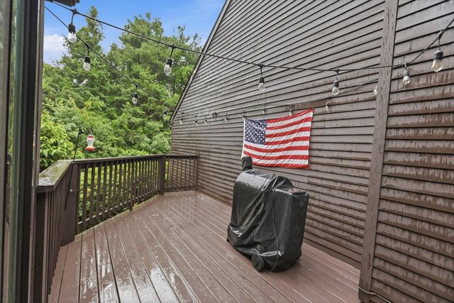 49 Stacey Circle, Windham, NH 03087