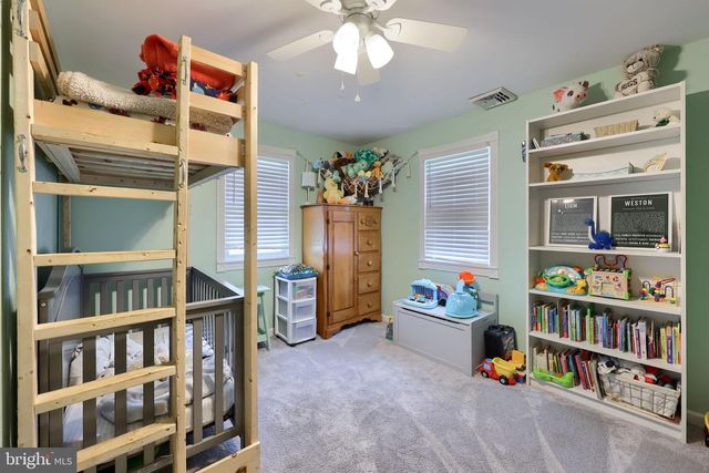 21 SAGER RD, Elizabethtown, PA 17022
