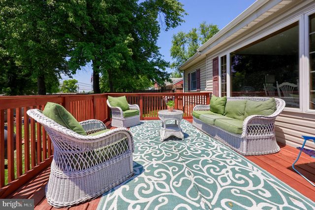 21 SAGER RD, Elizabethtown, PA 17022
