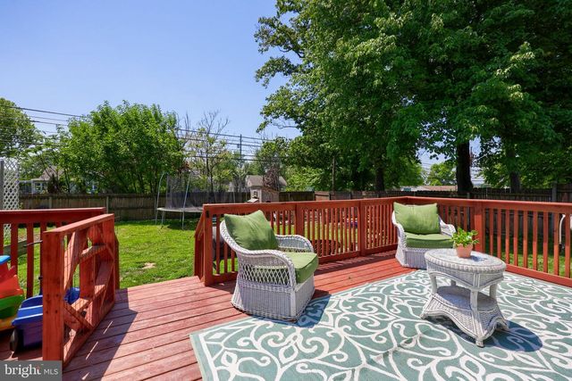 21 SAGER RD, Elizabethtown, PA 17022