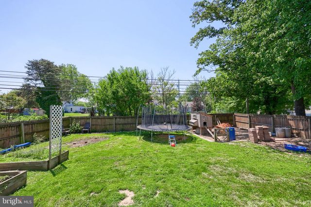 21 SAGER RD, Elizabethtown, PA 17022