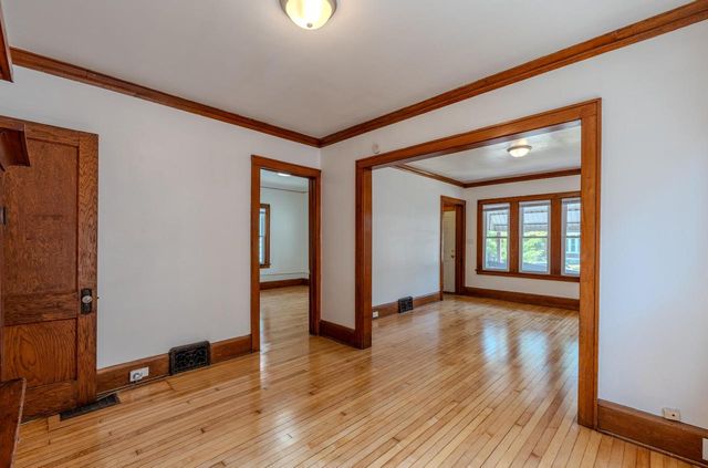 3783 N 12th STREET, Milwaukee, WI 53206