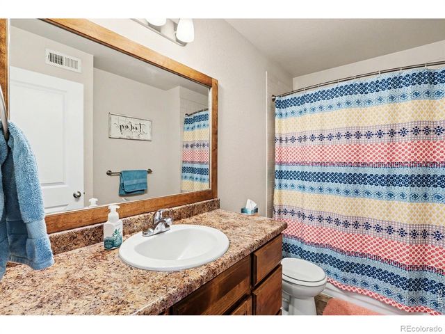 670 Moonglow Drive, Windsor, CO 80550