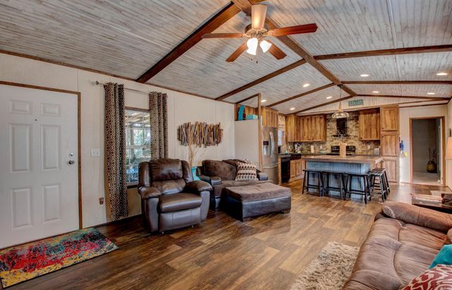 112 Chalet Circle, Fairfield Bay, AR 72088