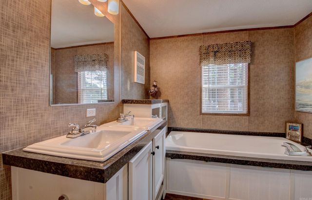 112 Chalet Circle, Fairfield Bay, AR 72088