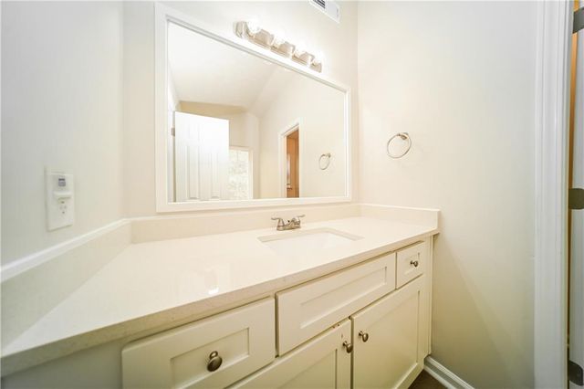 11171 Knotty Pine Place, Hampton, GA 30228