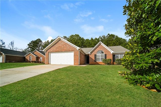11171 Knotty Pine Place, Hampton, GA 30228