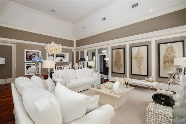 608 E Newport Lane, Mcallen, TX 78501