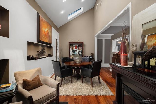 608 E Newport Lane, Mcallen, TX 78501