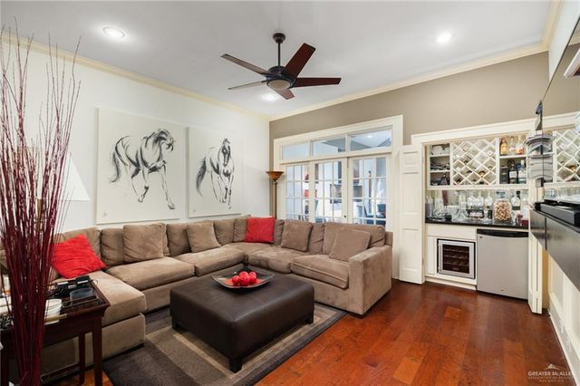 608 E Newport Lane, Mcallen, TX 78501