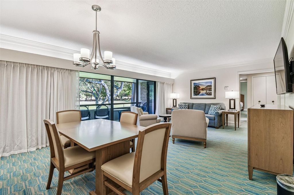 Image 12 of property listing at 36750 US HIGHWAY 19 N 18208, Palm Harbor, FL 34684