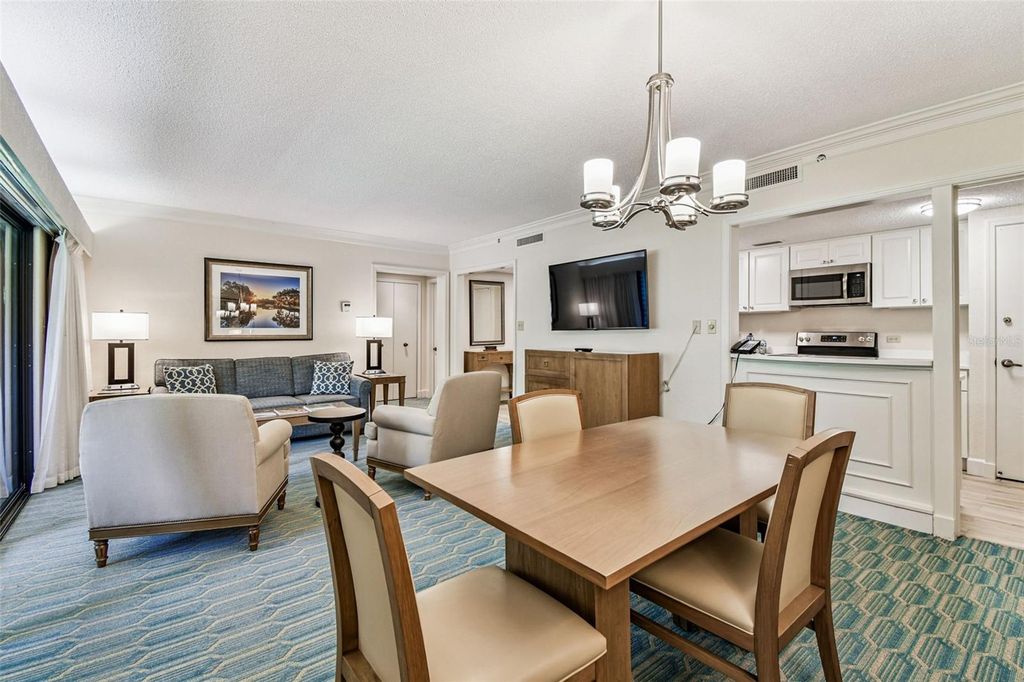 Image 15 of property listing at 36750 US HIGHWAY 19 N 18208, Palm Harbor, FL 34684