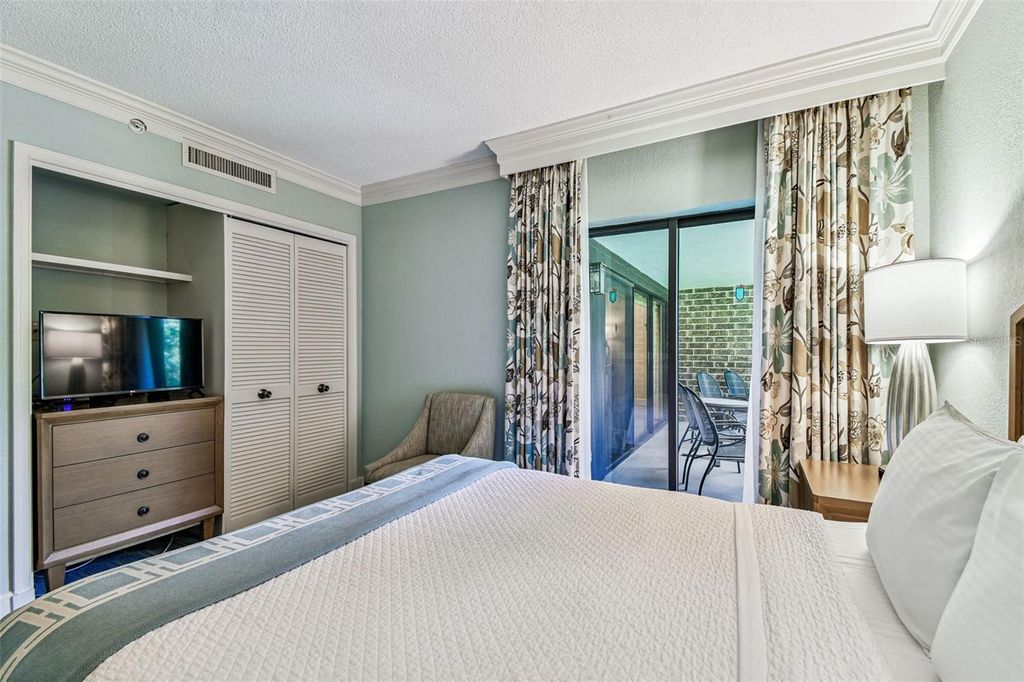 Image 22 of property listing at 36750 US HIGHWAY 19 N 18208, Palm Harbor, FL 34684