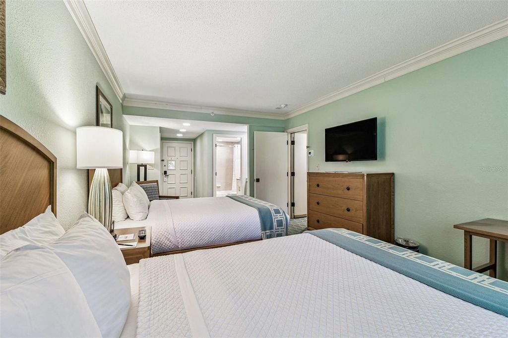Image 31 of property listing at 36750 US HIGHWAY 19 N 18208, Palm Harbor, FL 34684