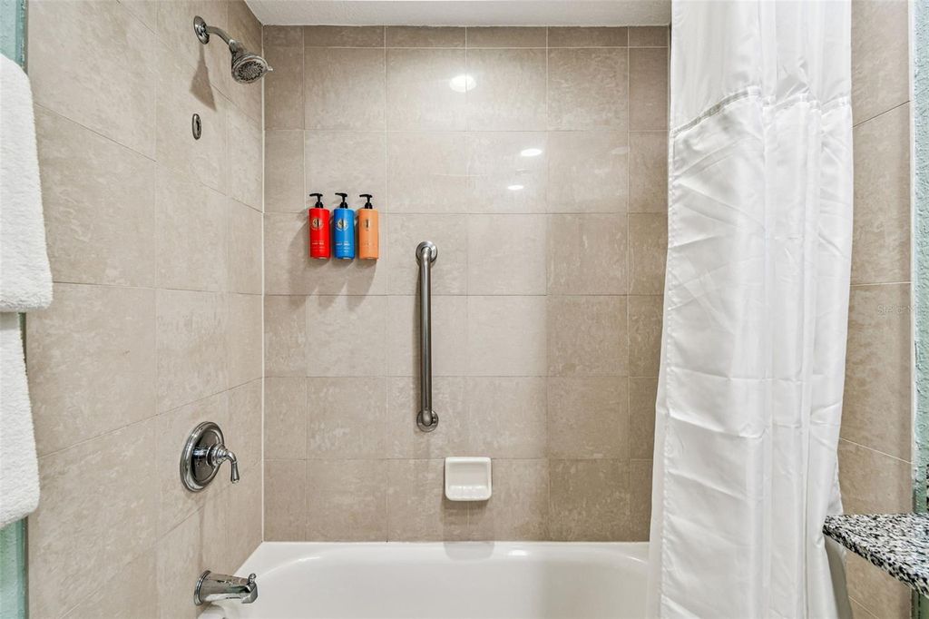 Image 35 of property listing at 36750 US HIGHWAY 19 N 18208, Palm Harbor, FL 34684