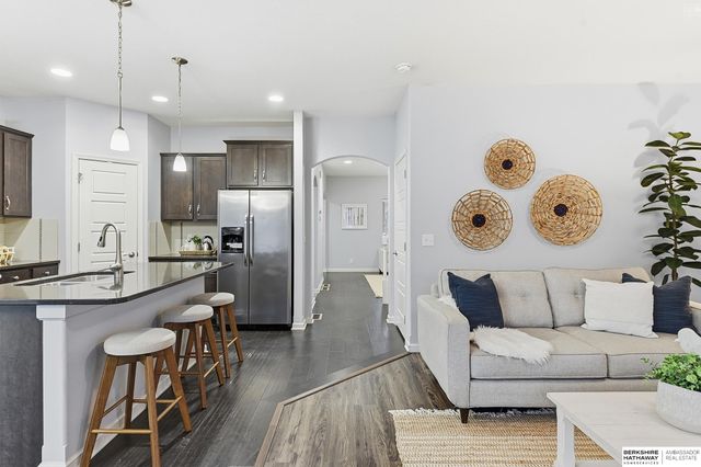 17010 Centennial Road, Omaha, NE 68136