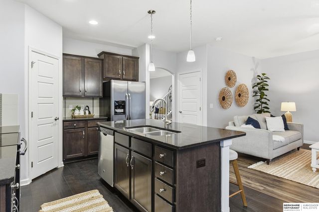 17010 Centennial Road, Omaha, NE 68136