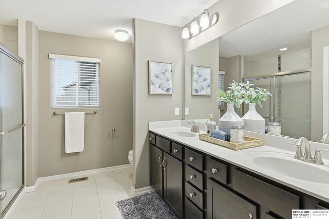 17010 Centennial Road, Omaha, NE 68136